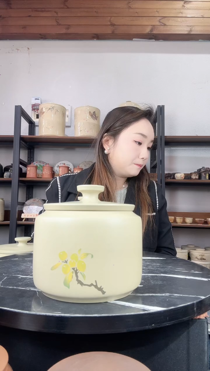 【闪购商品】罐微瑕精磨白泥彩填醒茶罐