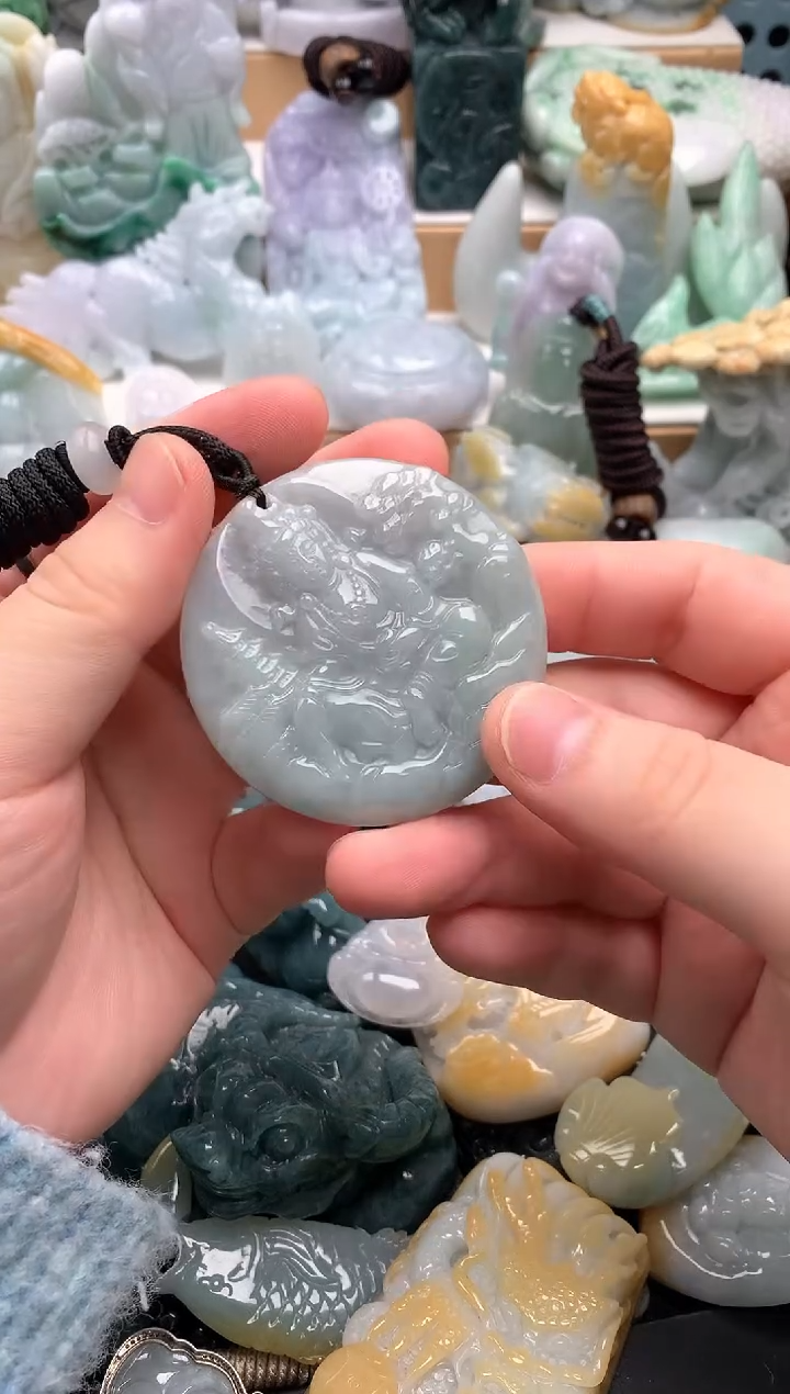 吊坠(不含链)未镶嵌翡翠1