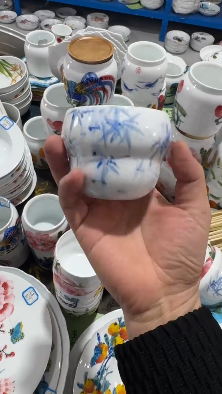 摆件陶瓷景德镇高温瓷（大葫芦杯）福利价微瑕