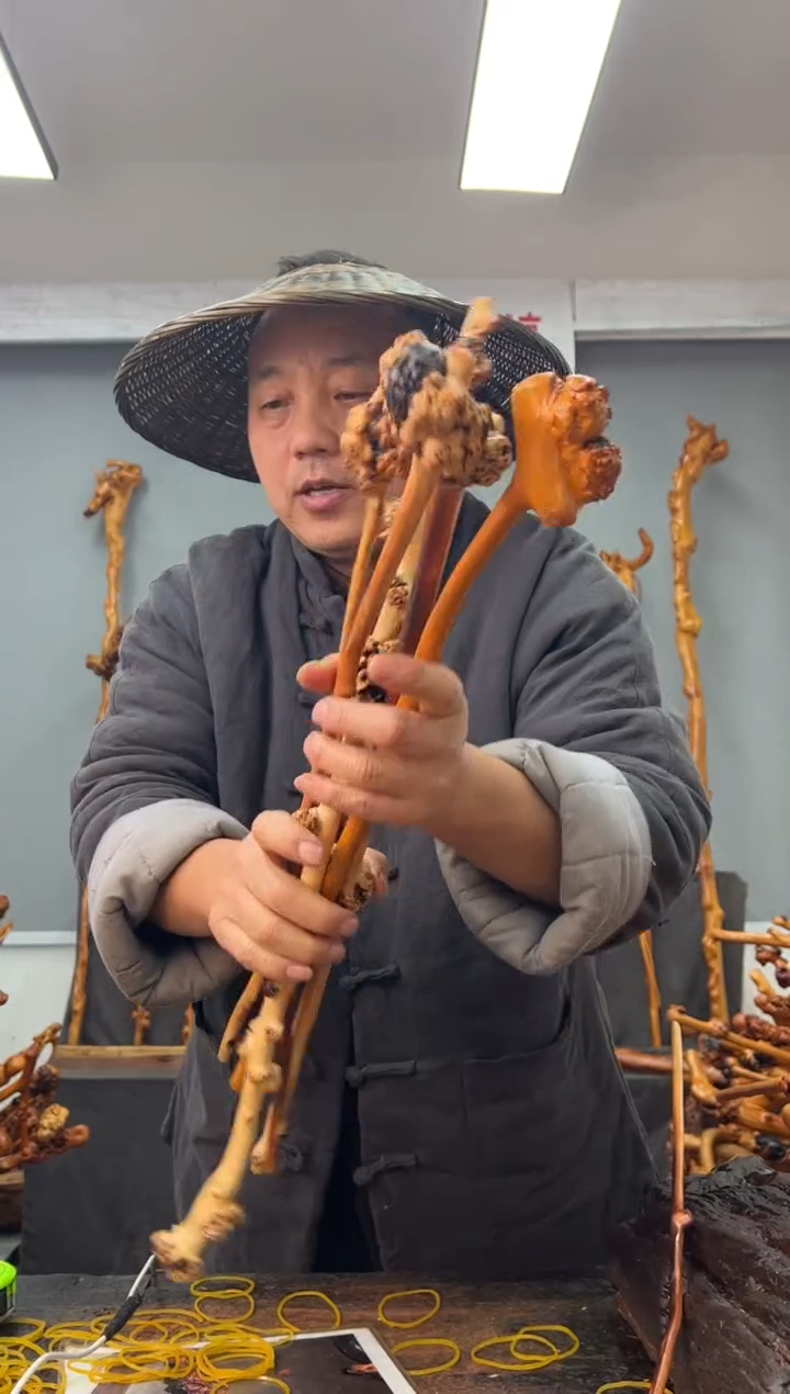 【闪购商品】黑果木其他黑果木349