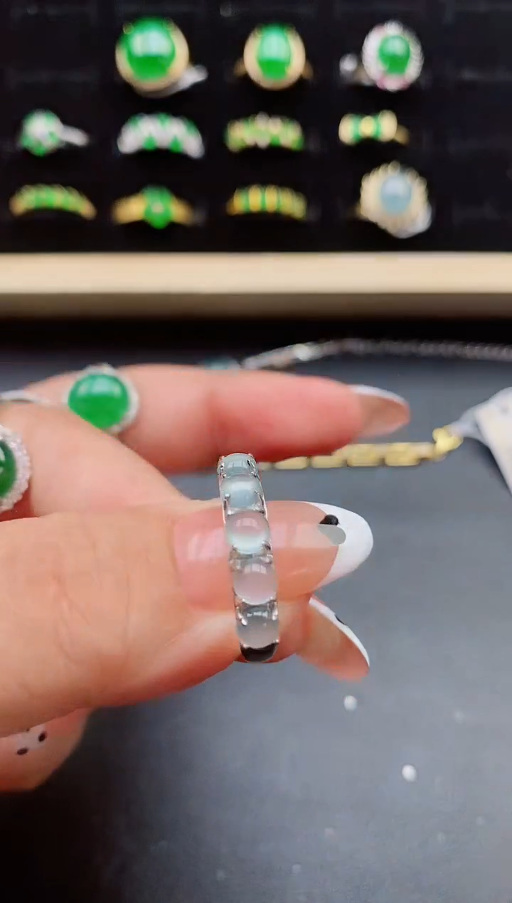 【闪购商品】翡翠戒指银S925镶嵌2132