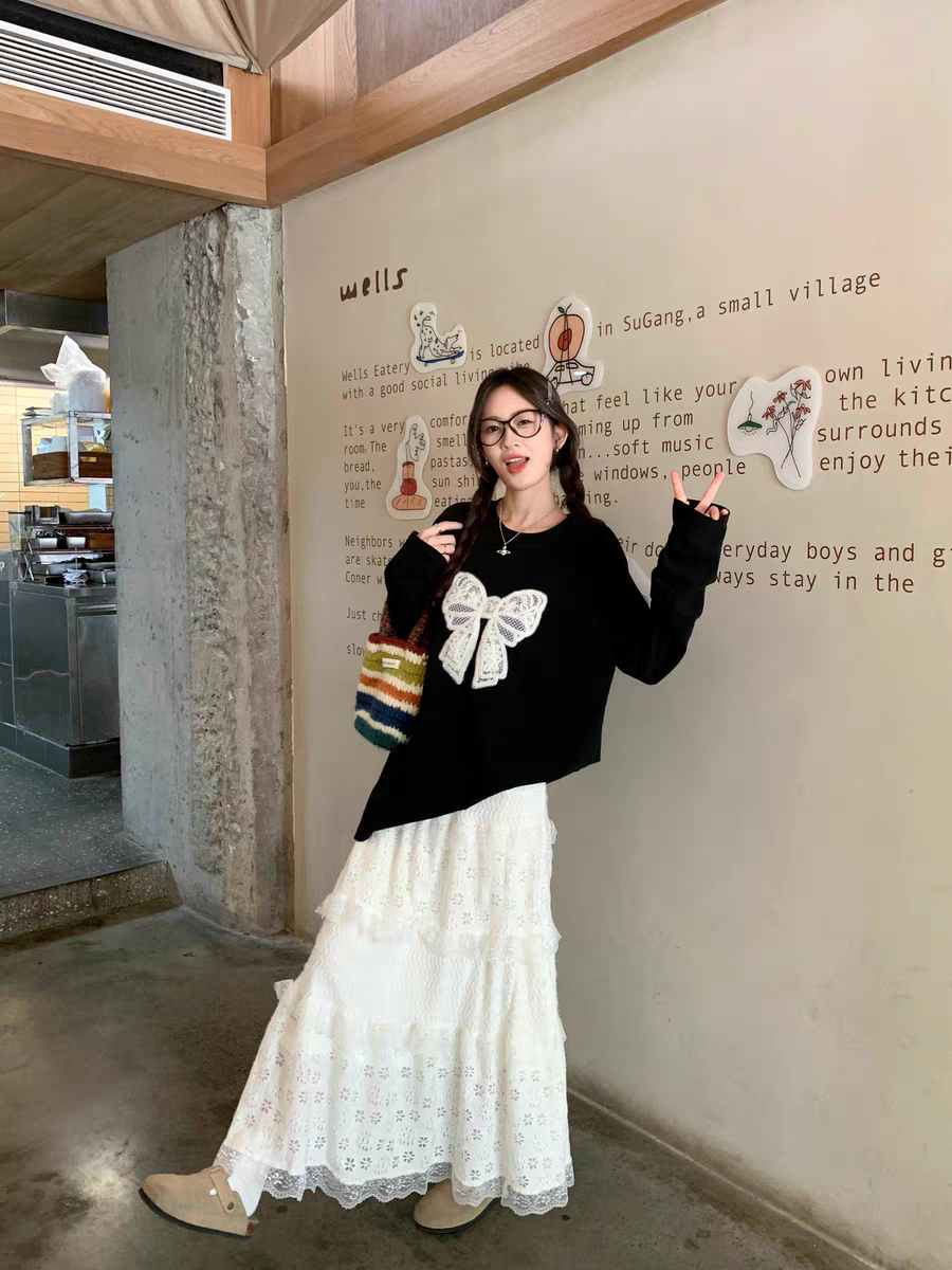 泡芙绒重工蕾丝蝴蝶结长袖T恤女秋冬季设计感宽