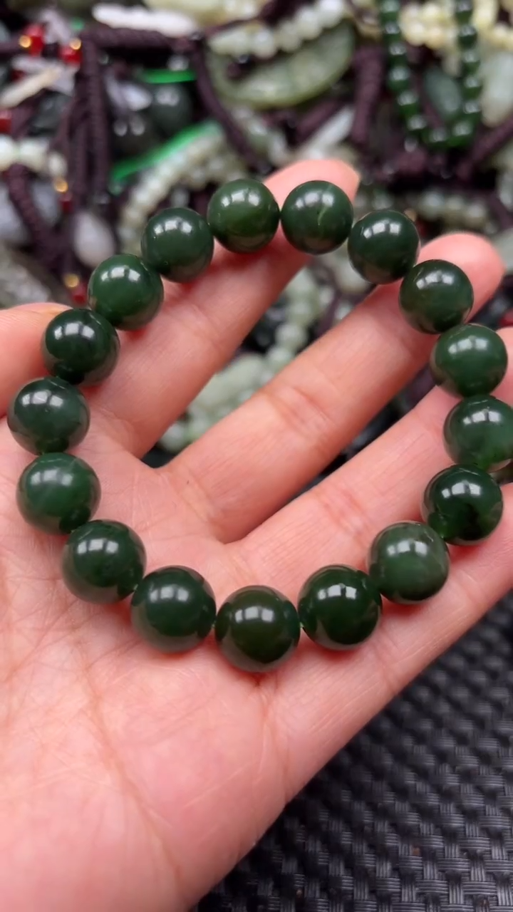 【闪购商品】和田玉颈饰未镶嵌.