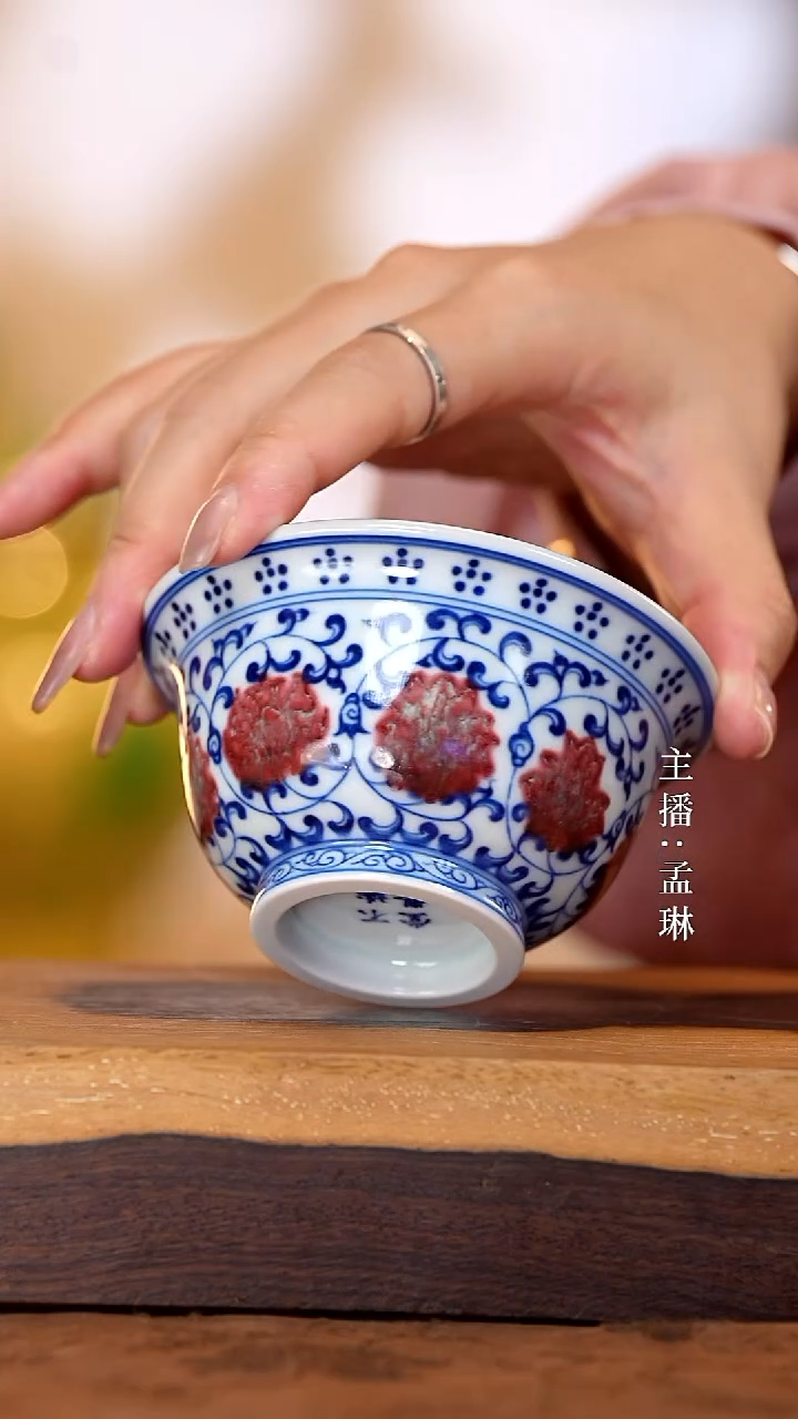 手工瓷器，每只不同