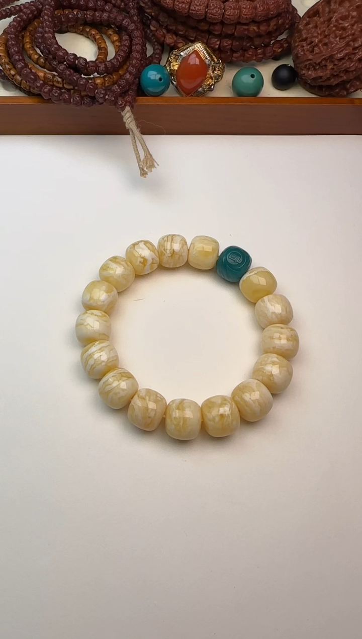 【闪购商品】琥珀手串未镶嵌蜜蜡手串