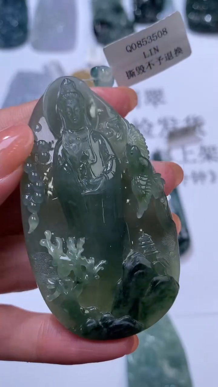 翡翠挂件未镶嵌301257