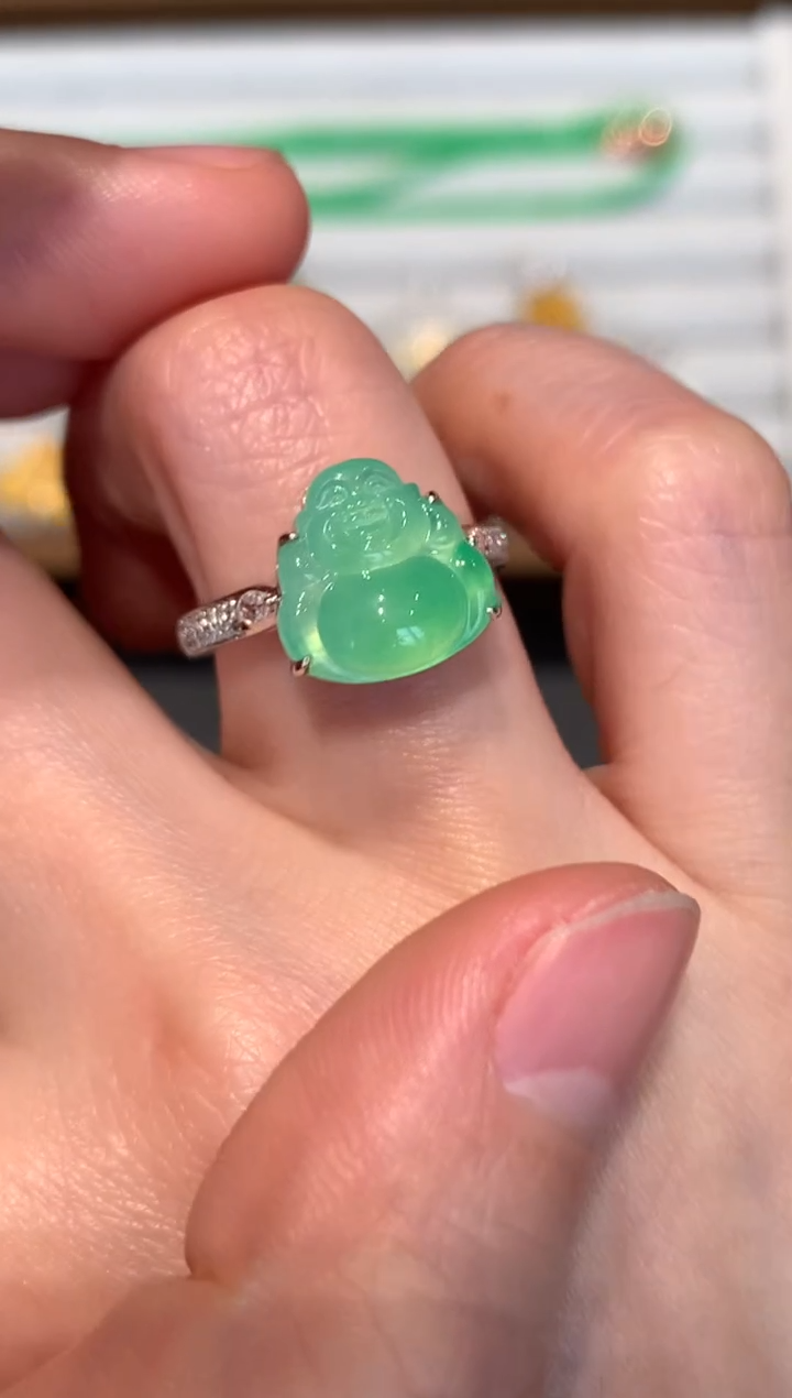 【闪购商品】翡翠戒指18K金镶嵌11800