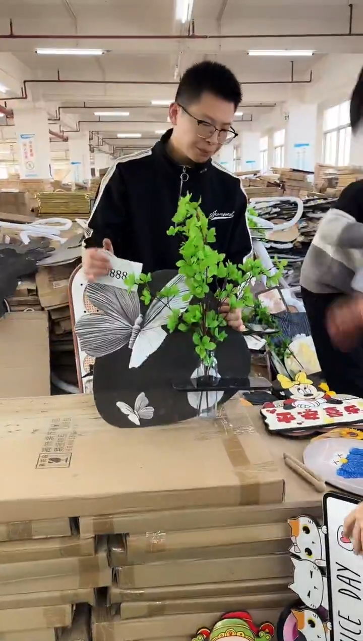 横款孤品果果微瑕闪购W888