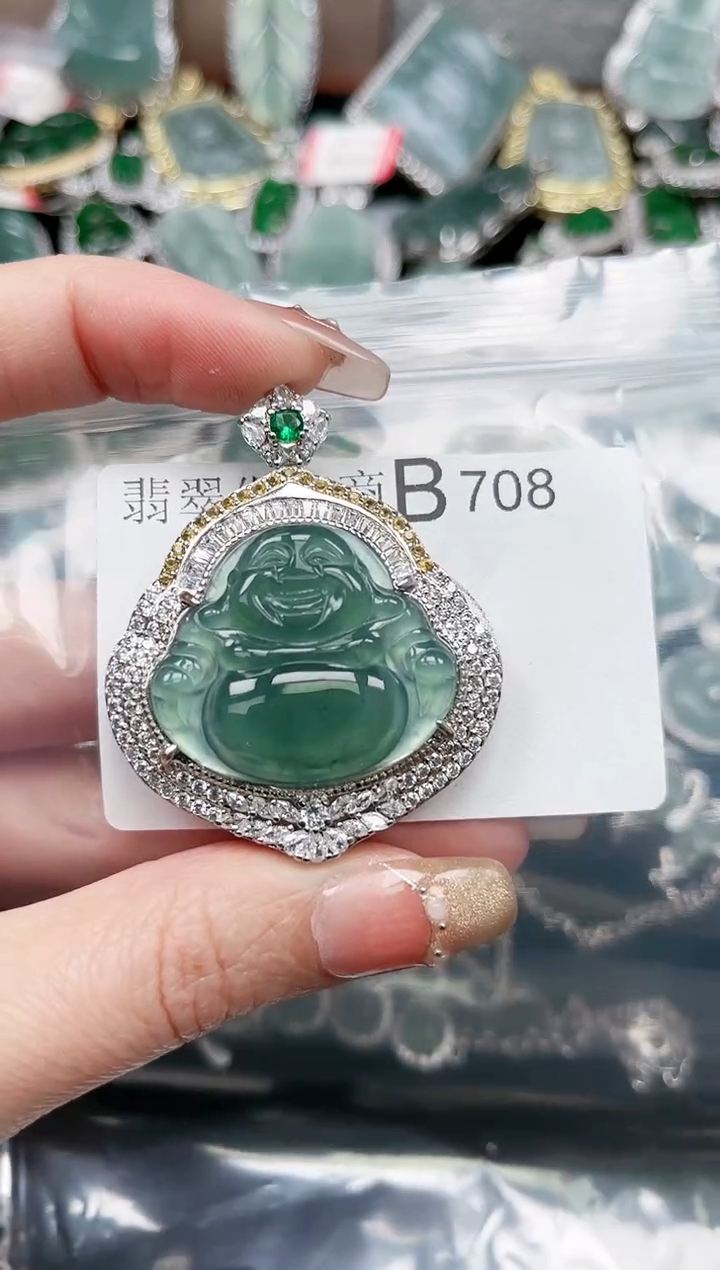 【闪购商品】翡翠颈饰未镶嵌708赠皮绳