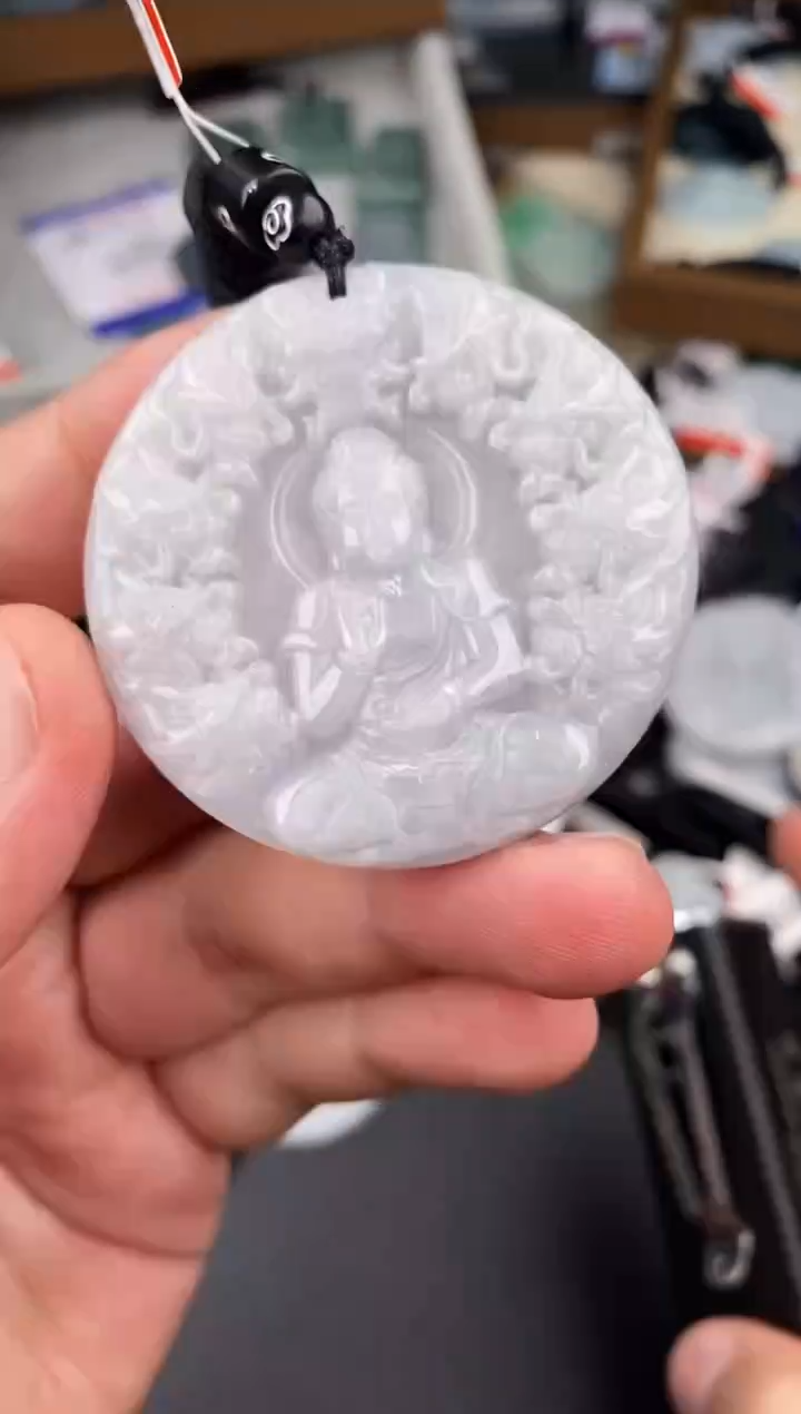 【闪购商品】翡翠颈饰未镶嵌  天然翡翠，一物一图