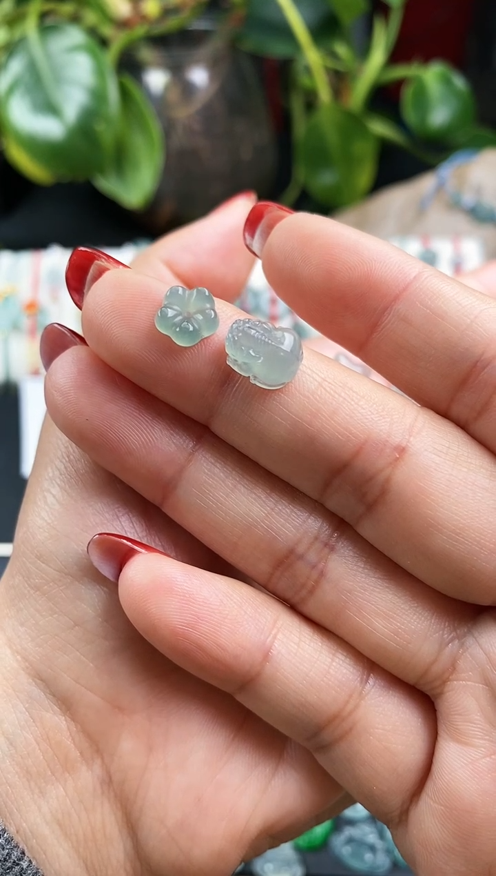 【闪购商品】翡翠戒指未镶嵌貔貅+小花