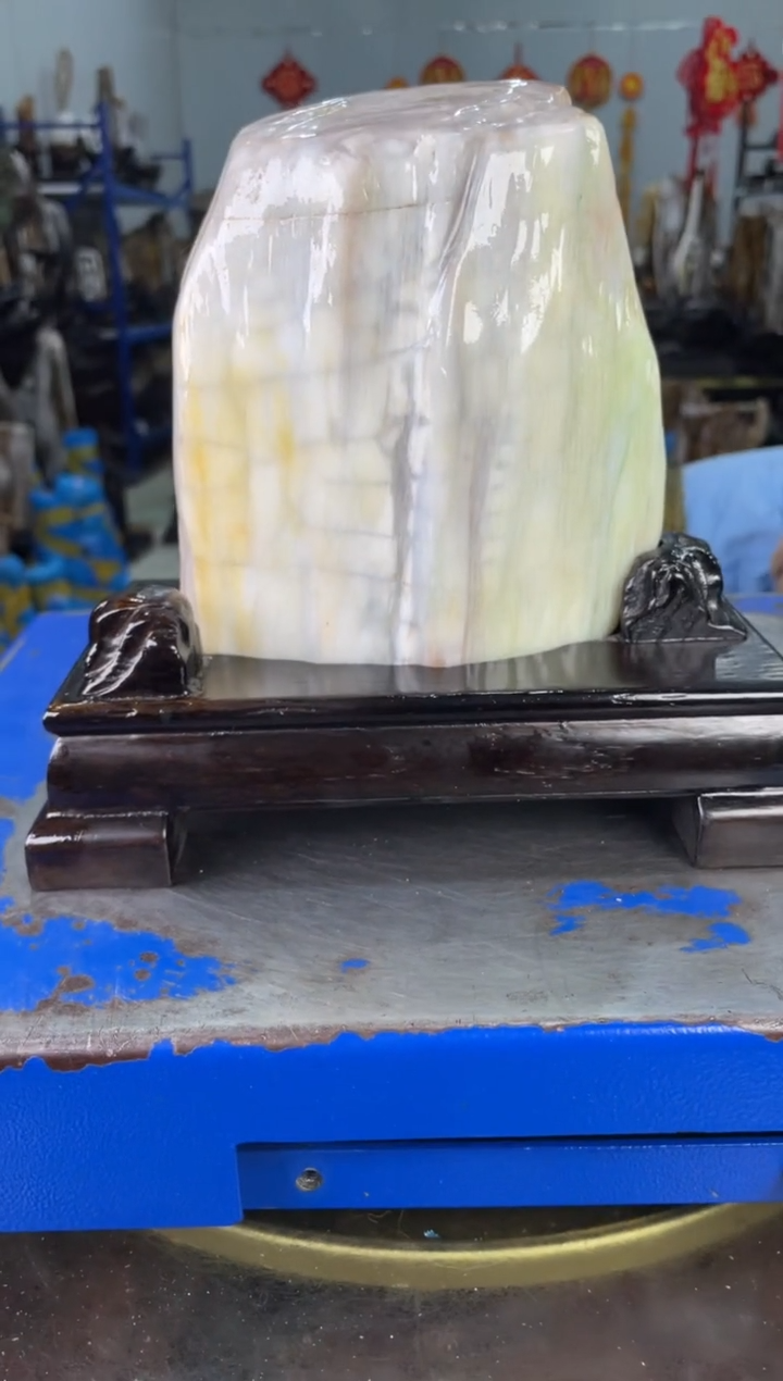 【闪购商品】硅化玉摆件未镶嵌62