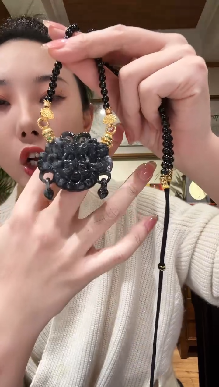 【闪购商品】翡翠颈饰未镶嵌国风