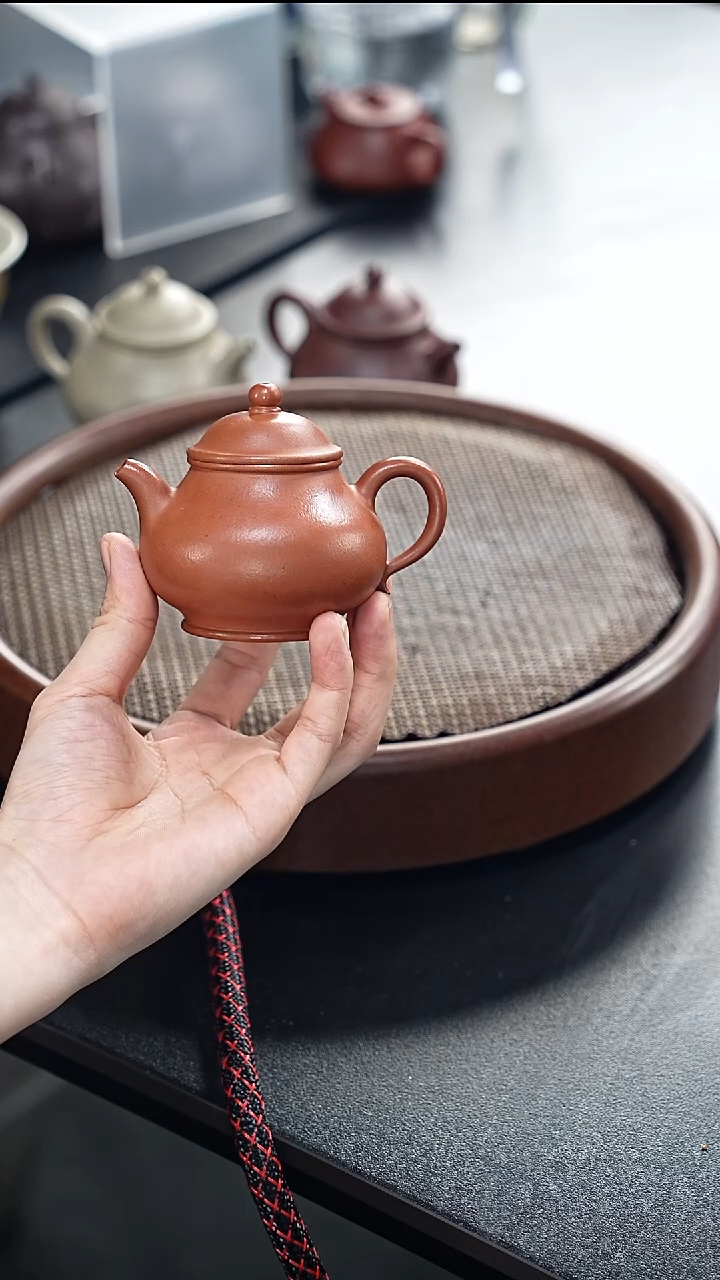 茶壶紫砂潘壶-老红泥-全手工无添加-160cc（完美品）