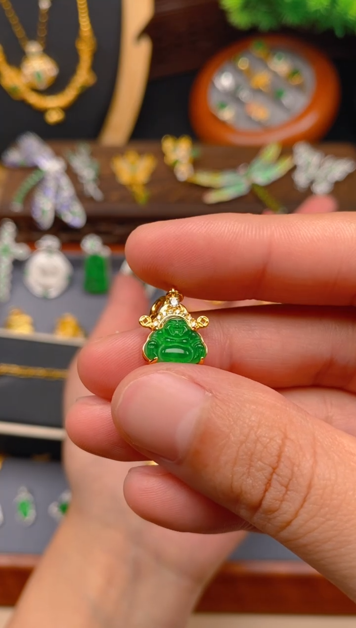 【闪购商品】翡翠吊坠(不含链)银S925镶嵌财神佛公