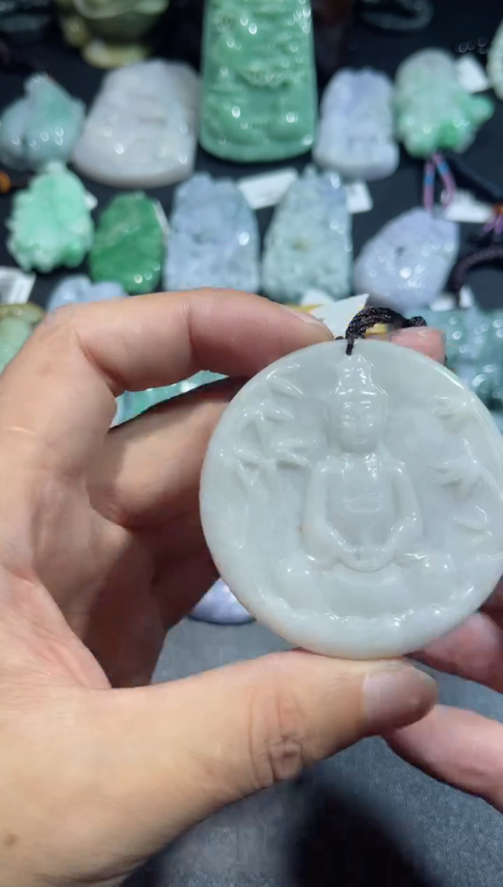 【闪购商品】翡翠颈饰未镶嵌00000315