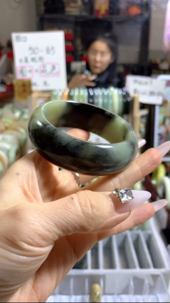 未镶嵌岫玉手镯71  57+