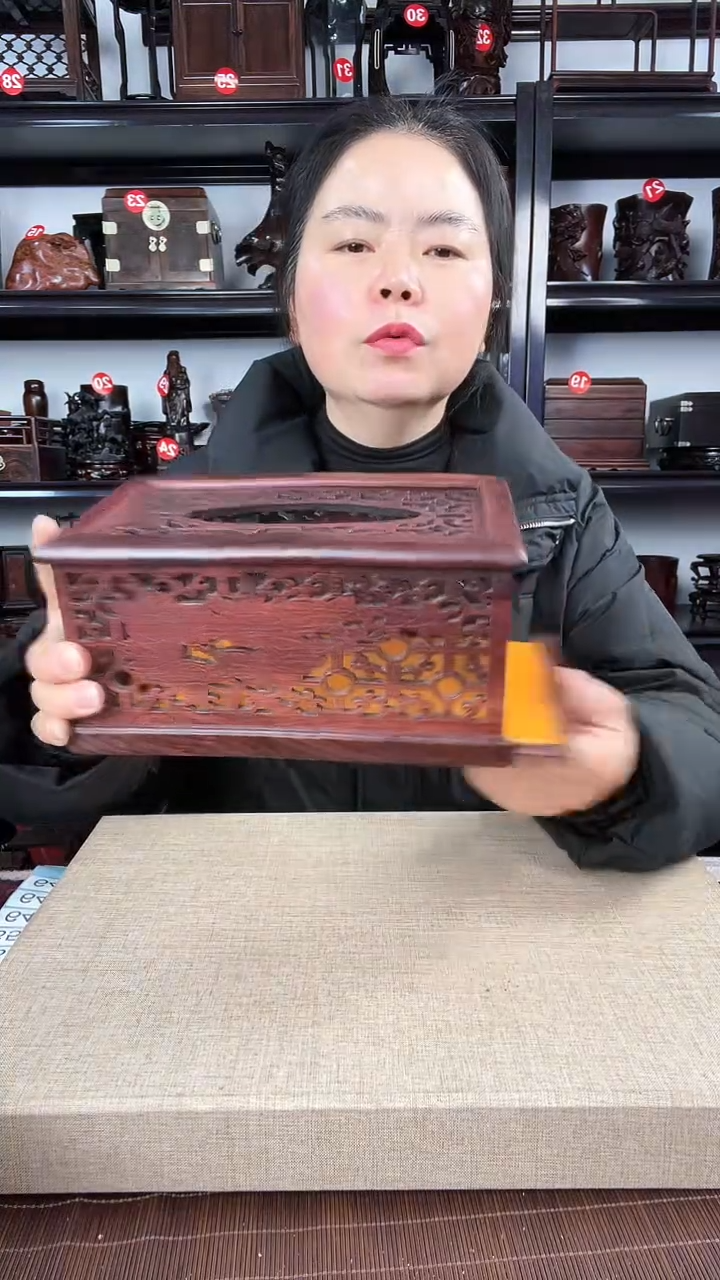 【闪购商品】木166老李红木工艺品