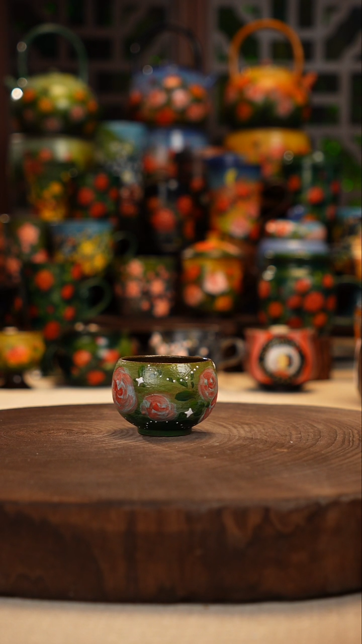 紫砂油画手绘釉下彩