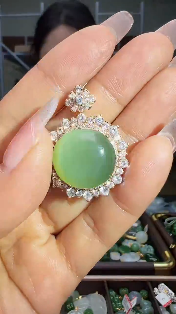 颈饰银S925镶嵌和田玉（多样性发货.发其一)12.17.89