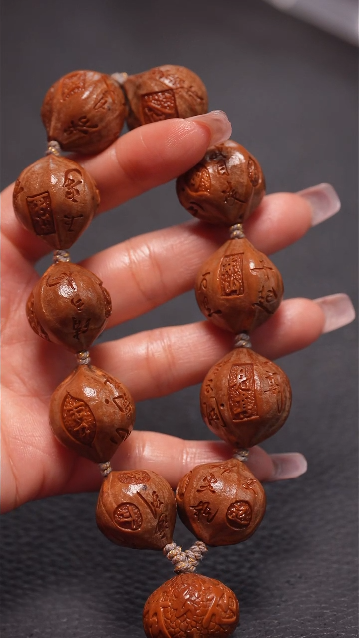 手串橄榄核2.3/原皮青云志