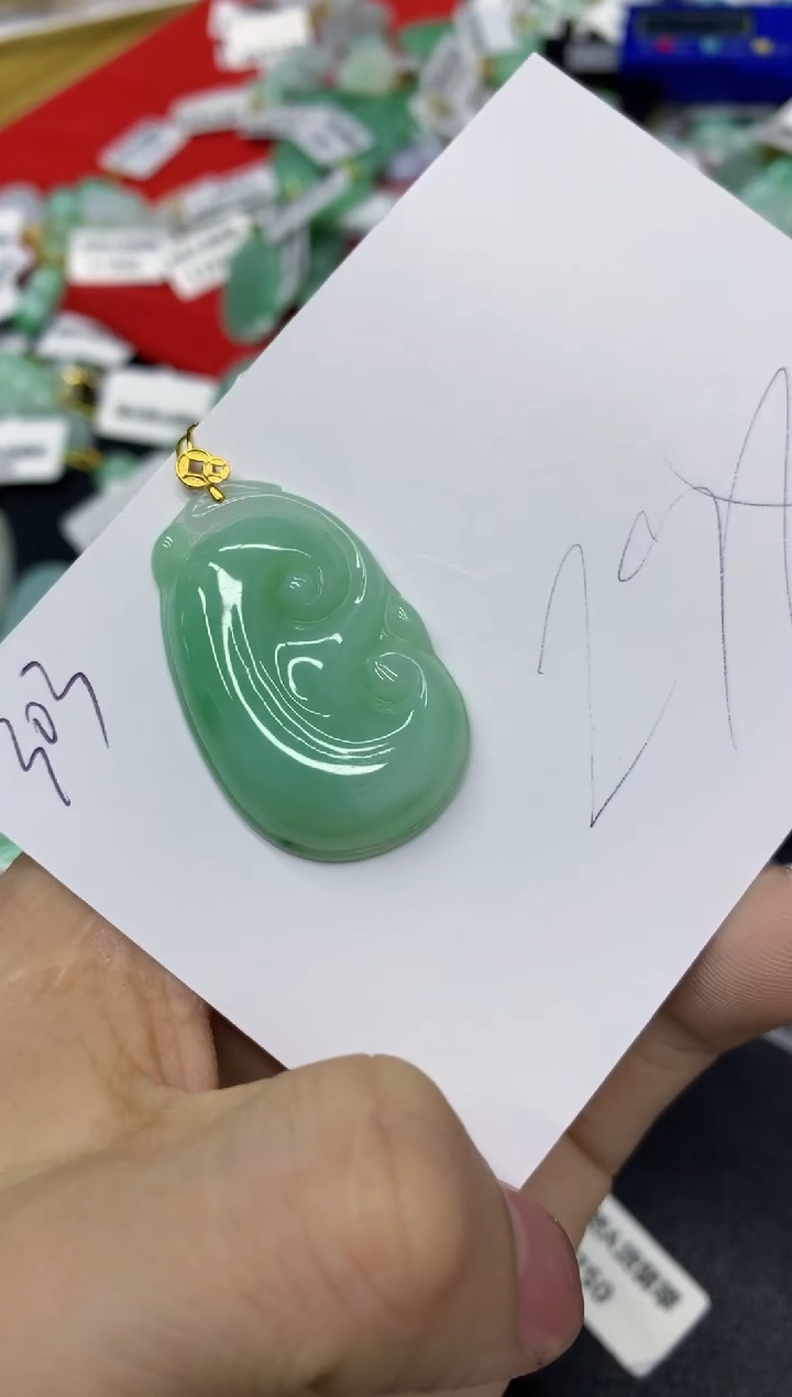 【闪购商品】翡翠颈饰18K金镶嵌1111111111