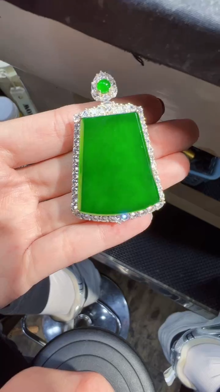 【闪购商品】定制翡翠未镶嵌无事牌1