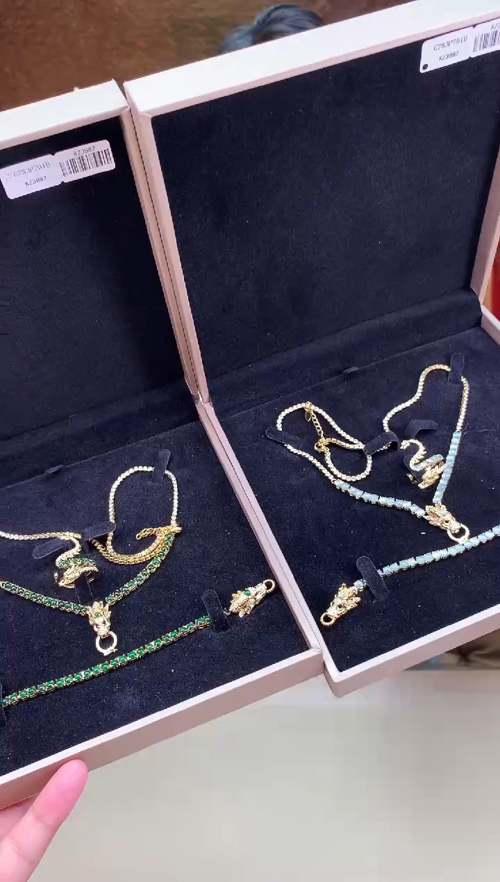 【闪购商品】翡翠颈饰未镶嵌            *d40两一套