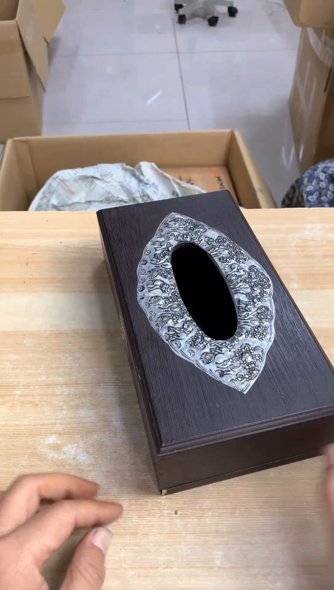 合成树脂默认微瑕，no退no换，介意勿拍