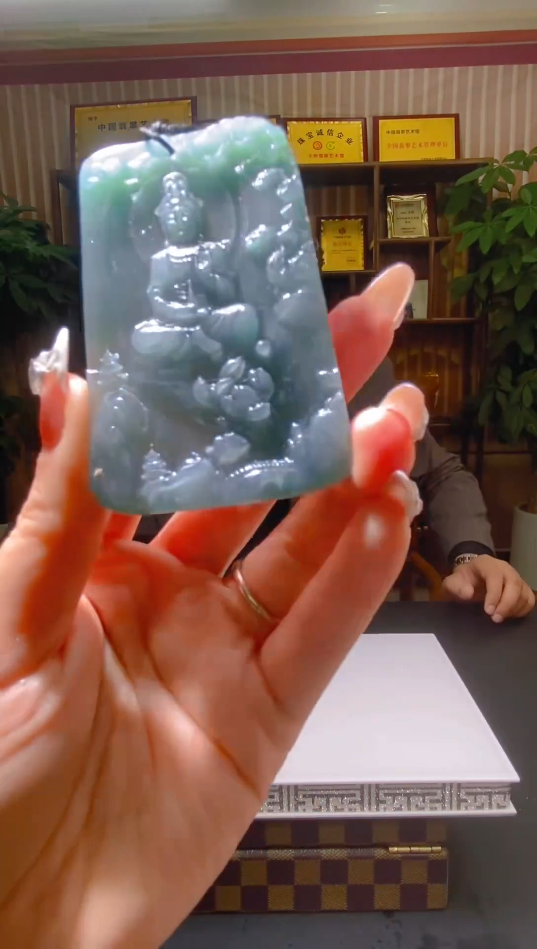 定制翡翠未镶嵌TT翡翠毛货WZ-39