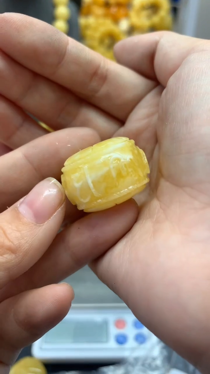 【闪购商品】琥珀珠宝奇石未镶嵌82