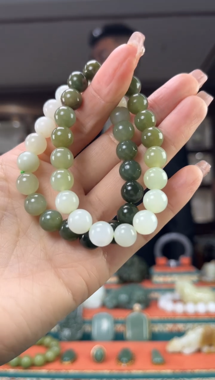 【闪购商品】和田玉颈饰未镶嵌颜色多样性发，拍一发一件