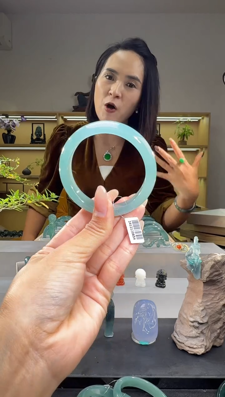 未镶嵌手镯翡翠55圈