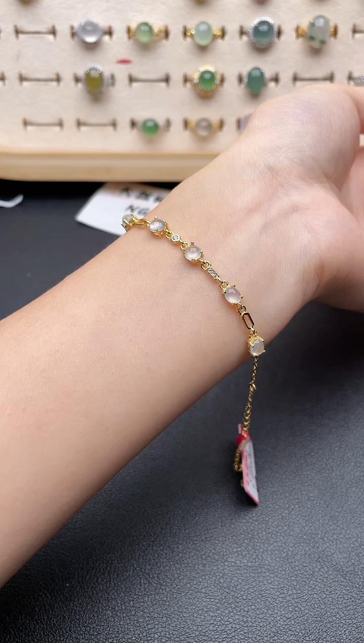 【闪购商品】翡翠戒指银S925镶嵌一物一证一礼盒