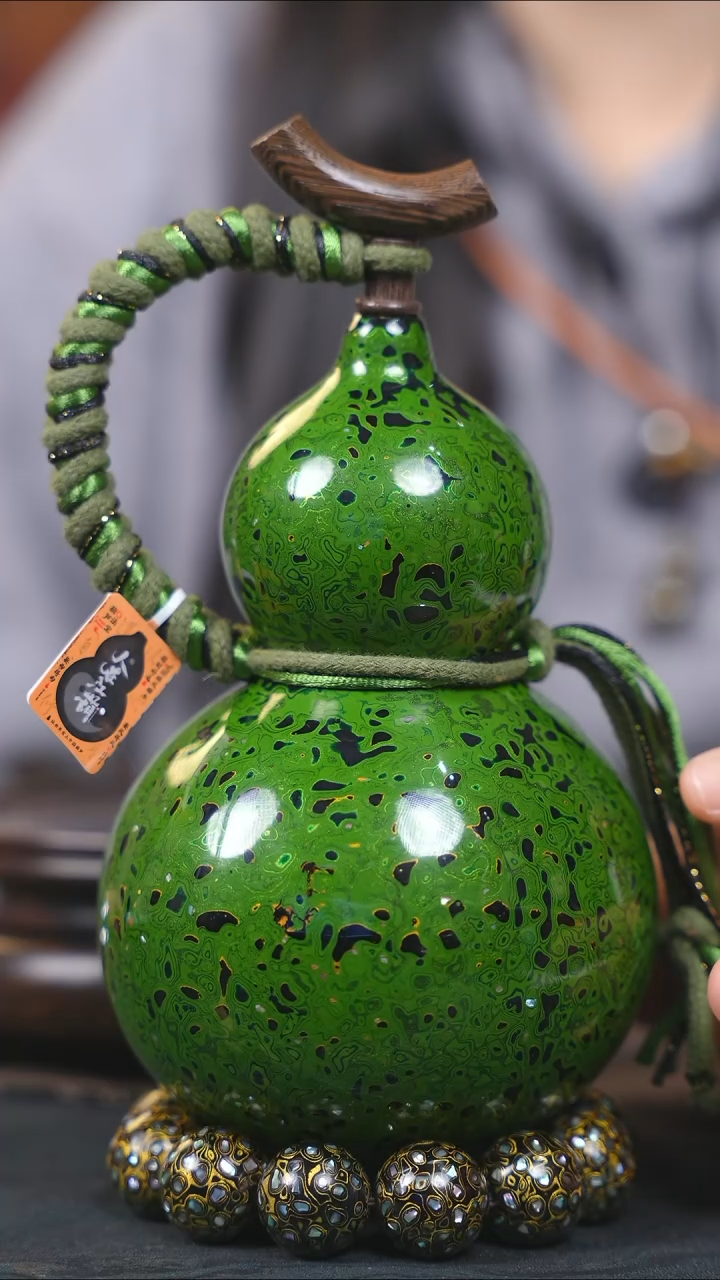 【闪购商品】YZ143漆艺酒葫芦不包手串及旋转底座