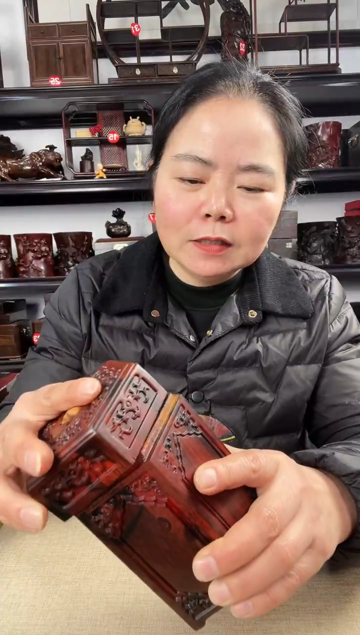 木337老李红木工艺品