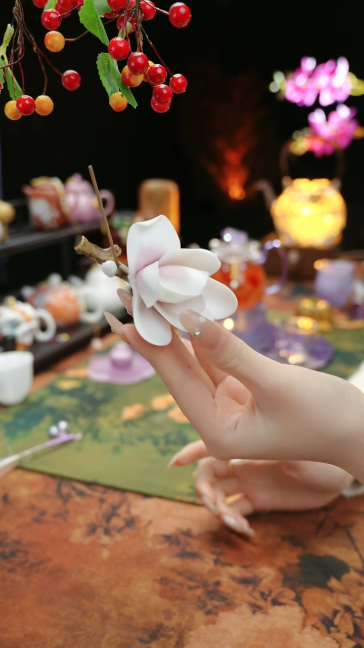 【闪购商品】紫色玉兰花摆件香插