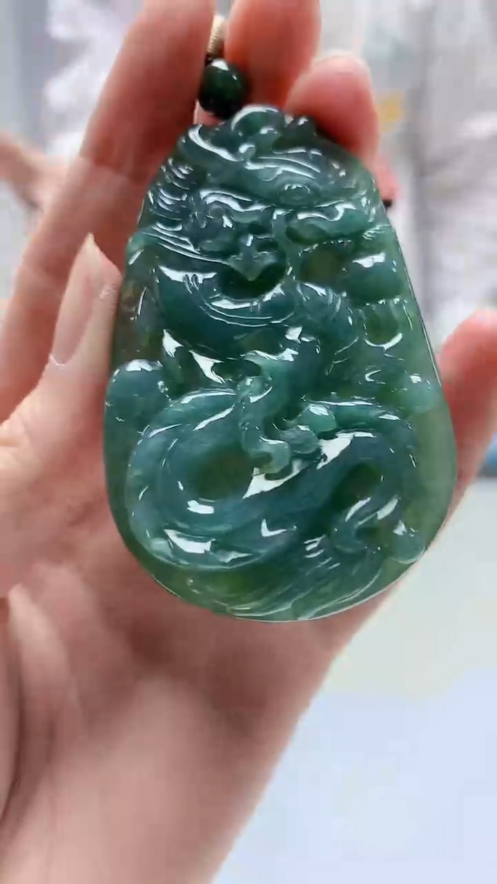 【闪购商品】定制翡翠未镶嵌5028zm-毛货挂件150龙牌