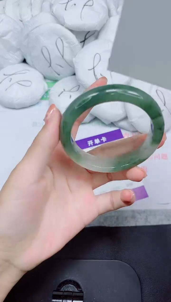 石英质玉手镯未镶嵌286-54