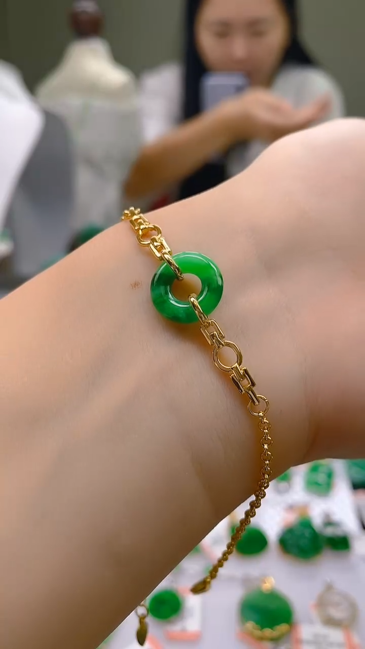 翡翠未镶嵌颈饰24小时鉴赏期 超时不退不换