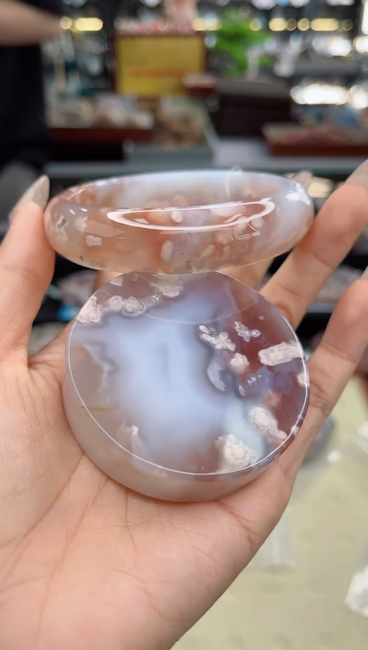 【闪购商品】石英质玉手镯未镶嵌63圈口（赠品镯心）614