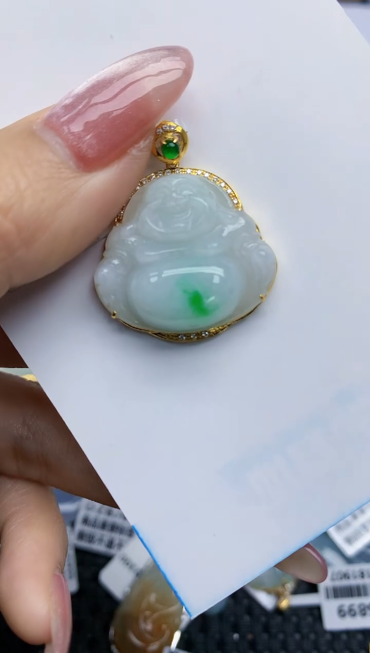 【闪购商品】翡翠挂件18K金镶嵌天然翡翠A货