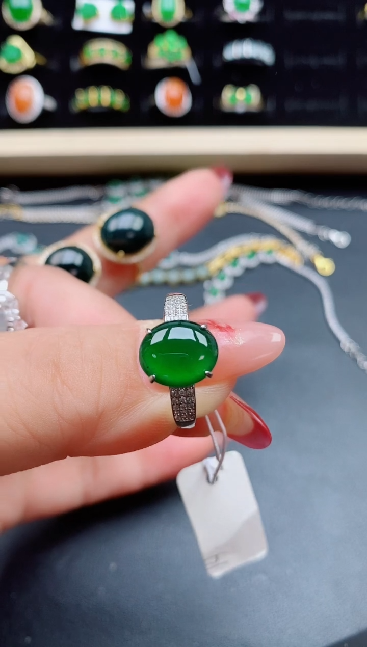【闪购商品】翡翠戒指银S925镶嵌21321312