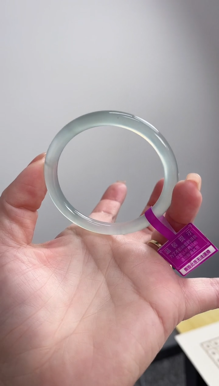 【闪购商品】玛瑙/玉髓手镯未镶嵌53-54圈口