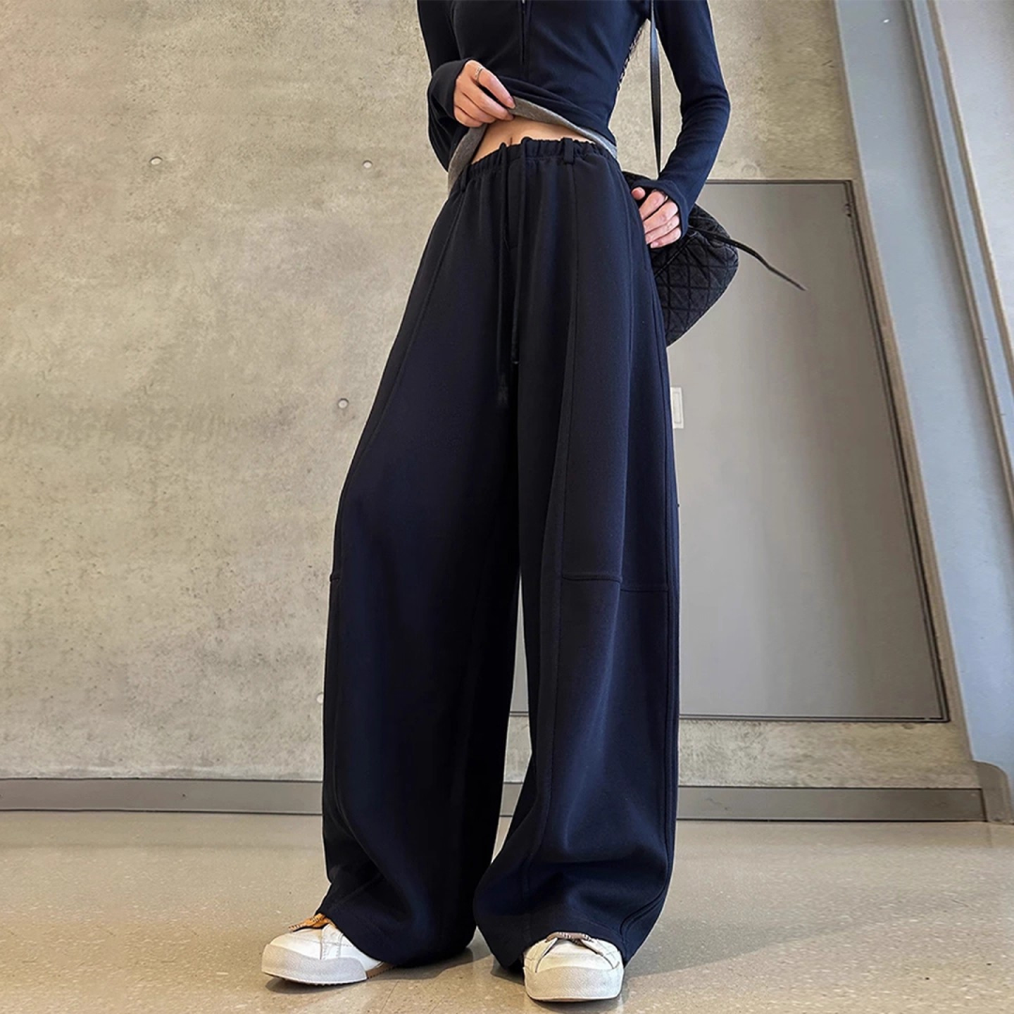 孕妇裤秋季2025时尚款宽松休闲运动风秋天外穿网红款慵懒阔腿裤子