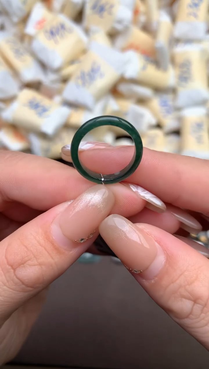 【闪购商品】翡翠戒指未镶嵌—
