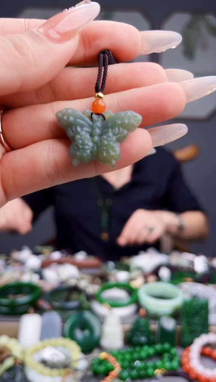 颈饰未镶嵌和田玉多样性发货拍一发一