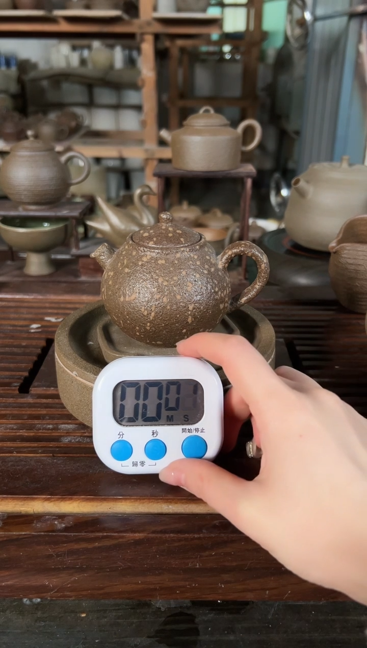 【闪购商品】冰碛岩陶制手工壶