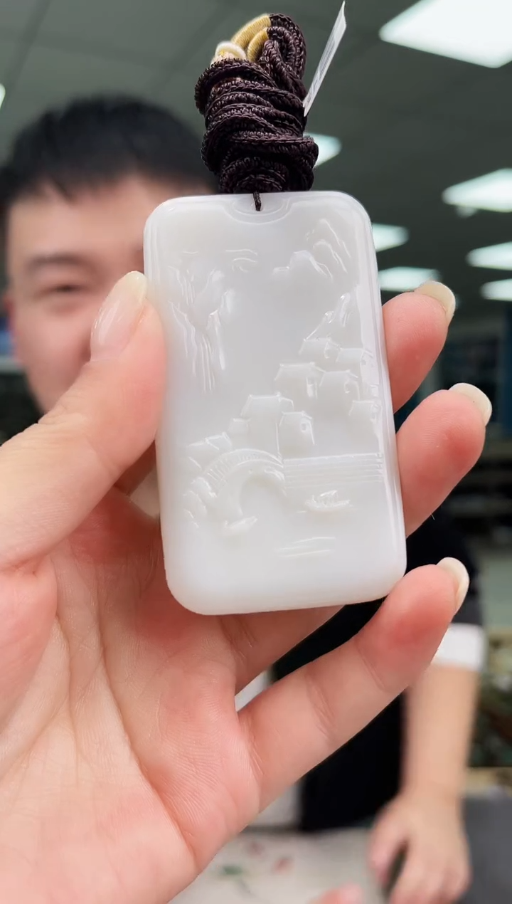 未镶嵌和田玉挂件b130多样性发其一