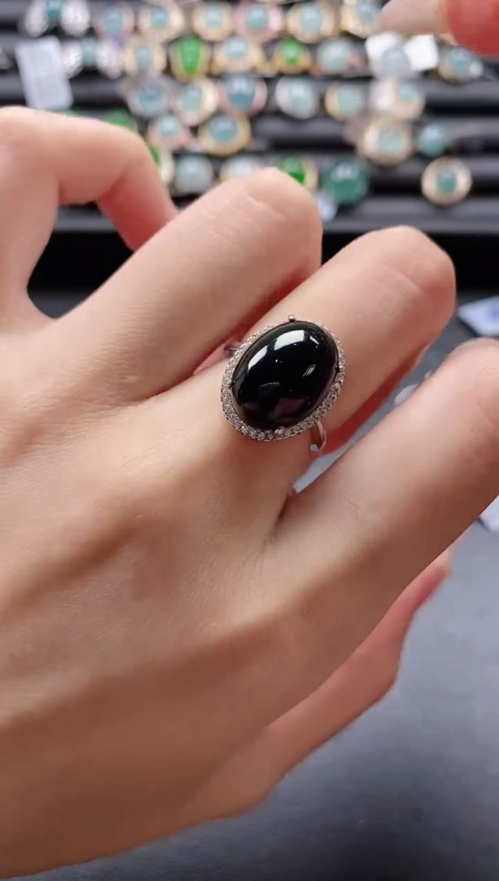 【闪购商品】翡翠戒指银S925镶嵌51511